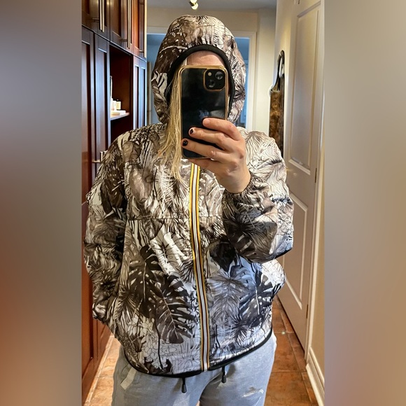 K-Way and Christian Lacroix reversible windbreaker - Picture 2 of 15